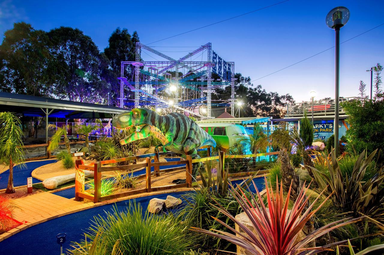 Big4 Traralgon Park Lane Holiday Park Exterior photo