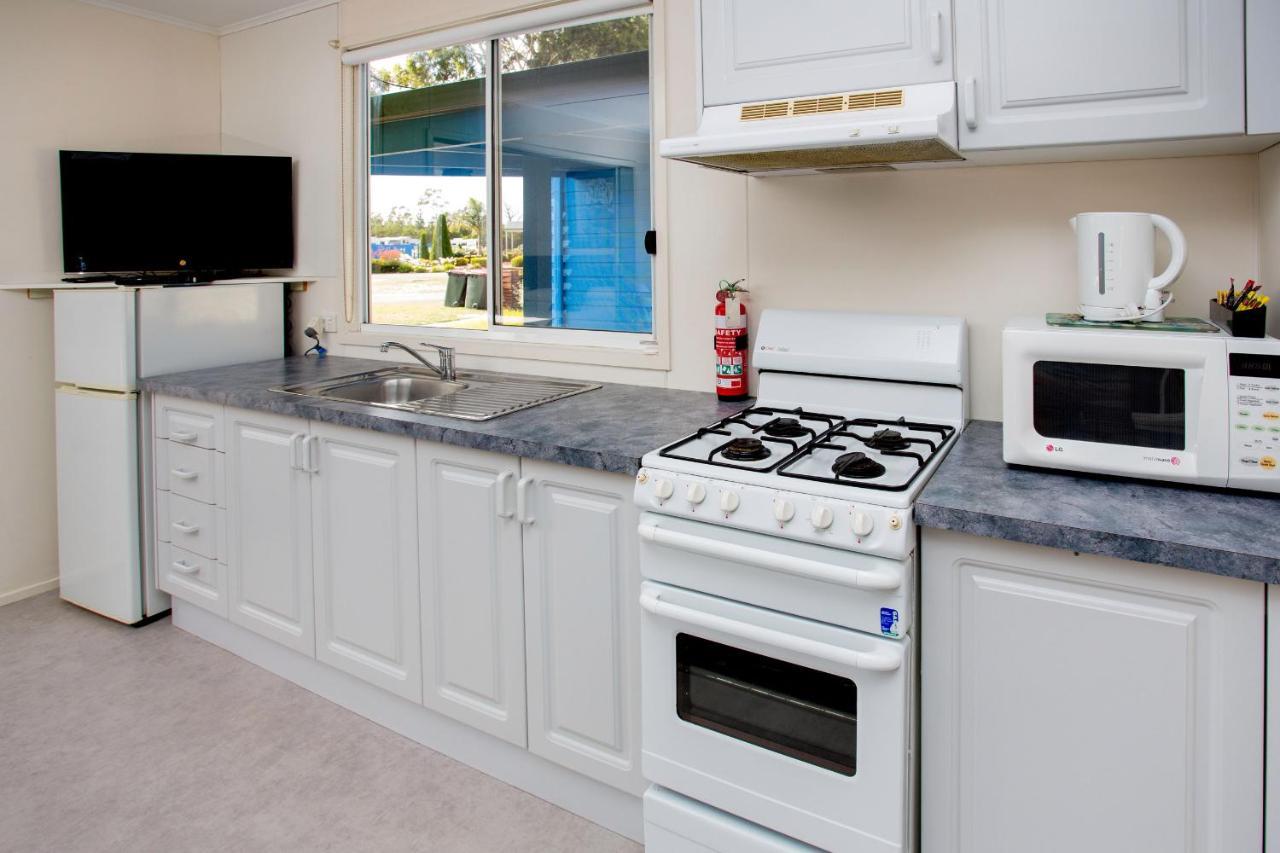 Big4 Traralgon Park Lane Holiday Park Exterior photo